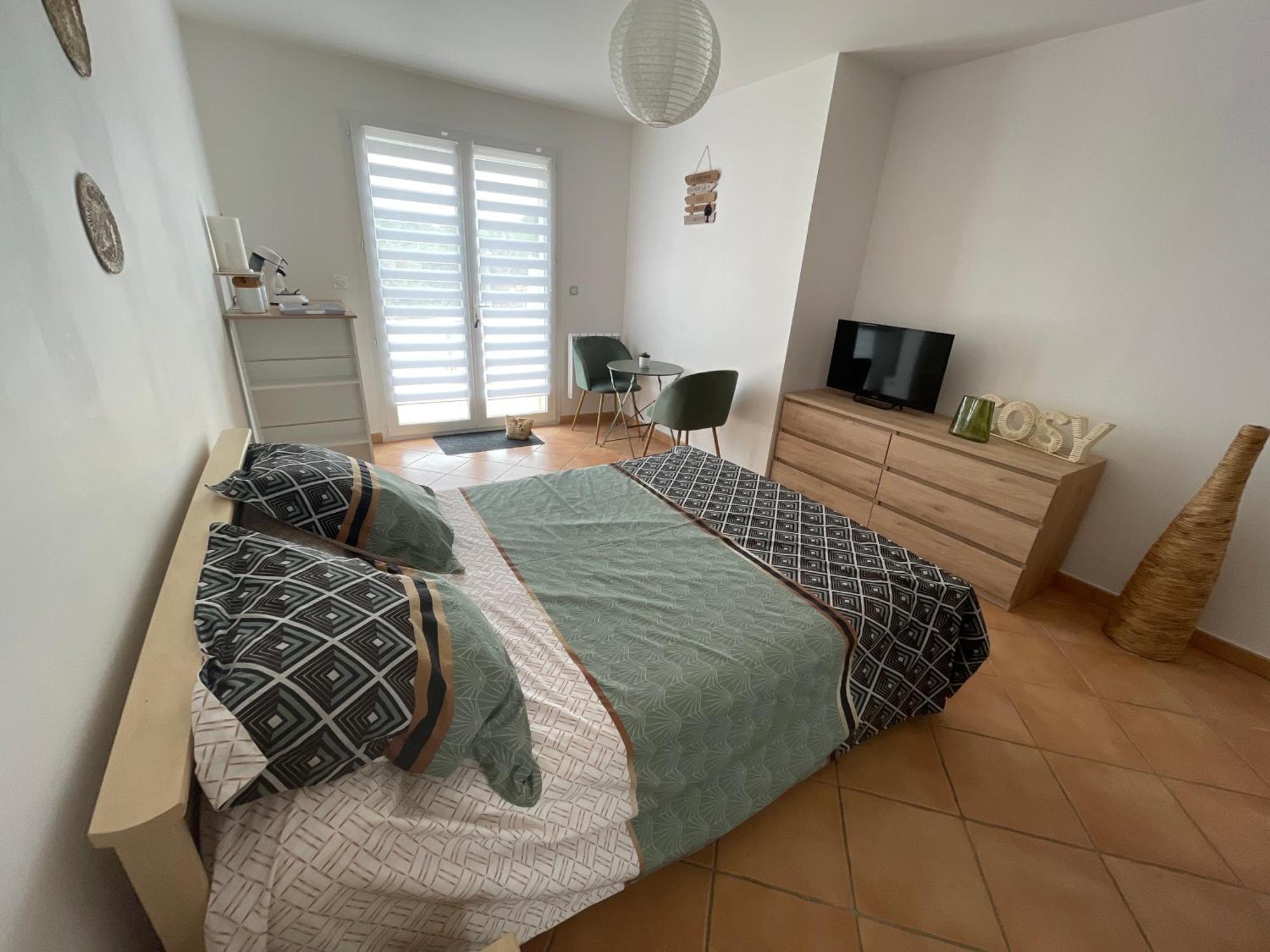 Villa Raphael Régusse Kültér fotó