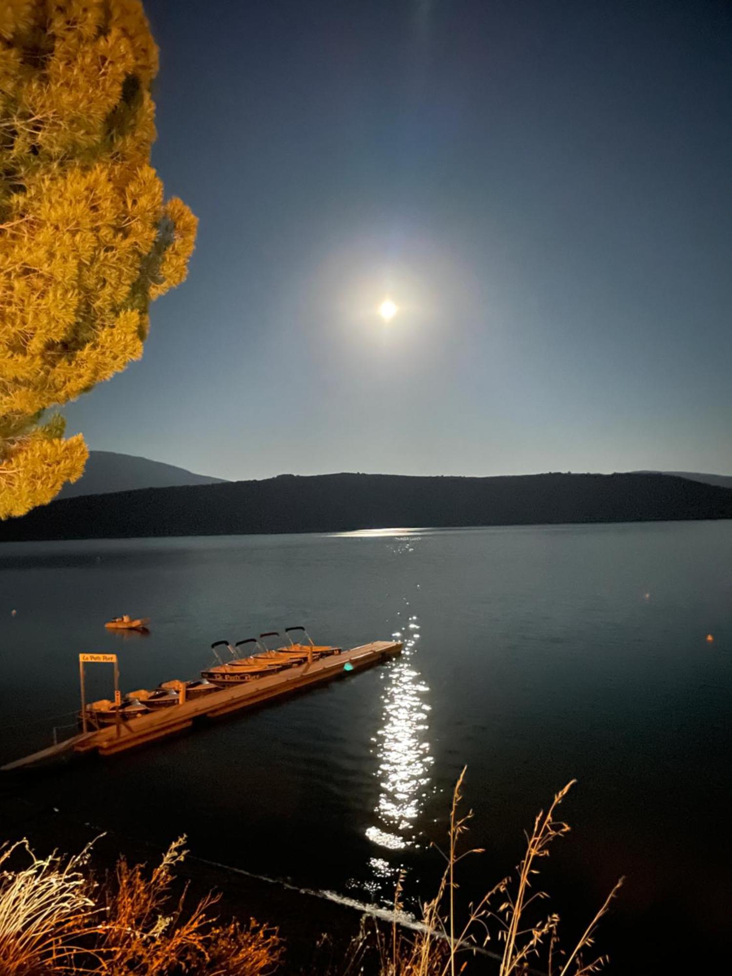 Villa Raphael Régusse Kültér fotó